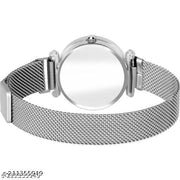Bolun Heart Dial Silver Magnetic Strap Fashion Lady Analog Watch for girls and women