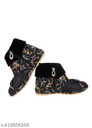 Girls sandals