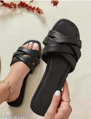 FootCraft Women Flats