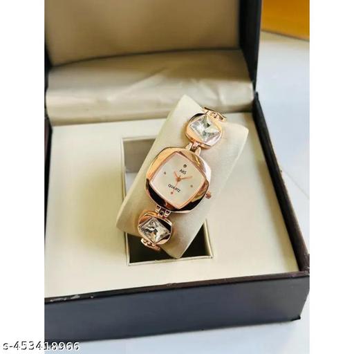 New latested Women Attaractive Diamond Watch