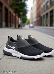 Latest Graceful Men Casual Shoes