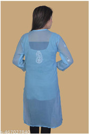 Chikankari kurti mirror