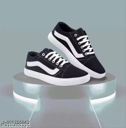 Unique Fashionable Men Sports Shoes