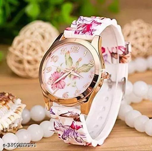 New Fancy Flower Dial Attractive Rubber Analog Watch for Women