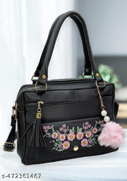 Magnifique Black Sling Bag - Sleek, Stylish, and Functional