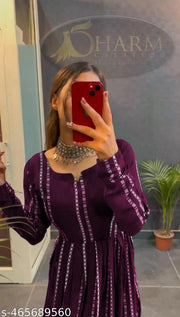 kurti nayra cut