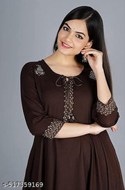 Saadgee Women's Green Rayon Anarkali Kurti