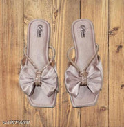 Women flat sandal