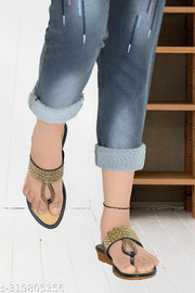 Latest Flat Women ,Girls and Ladies Sandle Slippers And Chappals For Dailywear and Party Wear on Trends in best and Reasonable Price