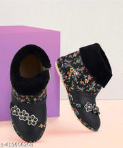 Girls sandals