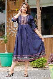Women’s Fashion Rayon Kurti | Rayon Ethnic Wear for Stylish Look | Kurti for Festive & Casual Occasions | ( Navy Blue )