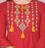 Women Embellished Viscose Rayon Anarkali Kurta