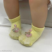 SYGA Baby Swan pattern Hairband & Shoes Set  Soft, Comfortable Fit for Ages 0-1 Years | Ideal for Newborns & Toddlers(Light Yellow)
