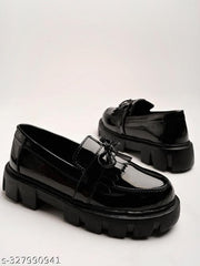 Front Tie Detailed Black Loafers For Women