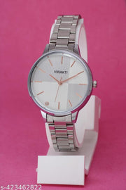 Most Selling Ethnic Embossed Designer Dial Attractive Stainless Steel Chain Analog Watch for Women for Girls.