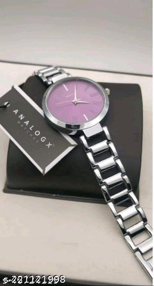 new trendy watches for women