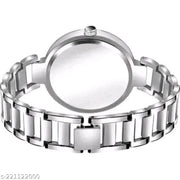 new trendy watches for women