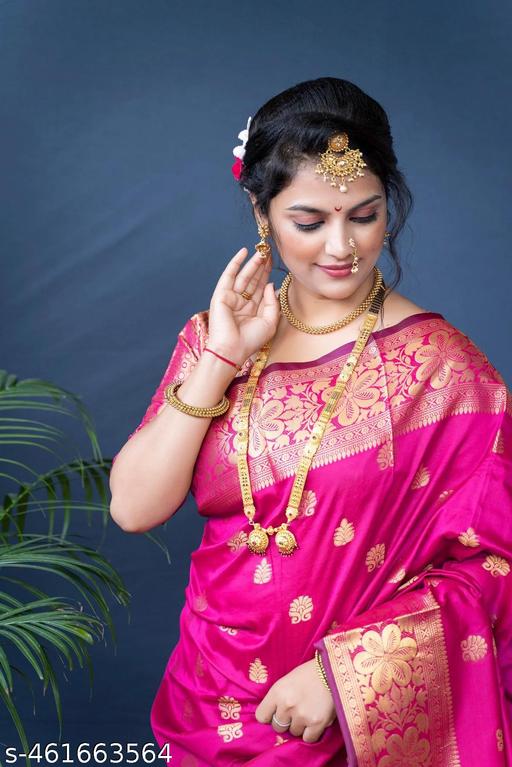 Unique Soft Silk Saree With Wonderful Blouse Piece