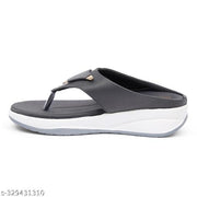 Panga Triangle Buckle - Grey
