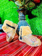 Girls sandals