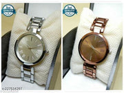 Attractive New Solid Dial Attractive Metal Chain Belt Analog Watch for Women