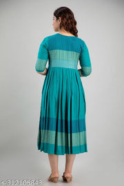 Women Rayon Printed Mayra Trendy Anarkali Kurtis