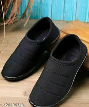 CASUAL SHOES FOR WOMEN.