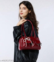 Maroon Double Pocket Decor Shoulder Bucket Bag With Pearl Keychain For Women