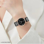Classy Look Women's Leather Strap Analog Wrist Watch Top Style Fashion Black Dial With Black Leather Strap Watch For Girls Watch for Daily Life New Collection Women's Watch Shiny Fashion Quartz Watch Casual Style Ladies Watch