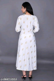 Charvi Attractive Women kurta sets