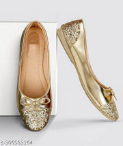 MAHI & LOOKS Stylish Golden stone  Bellies for women (GOLDEN)