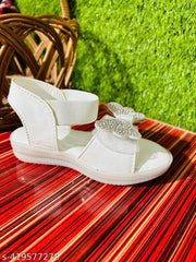 Girls sandals