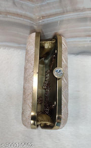 Fashionable Trendy Women Box Clutches