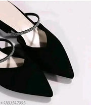 Chain heels