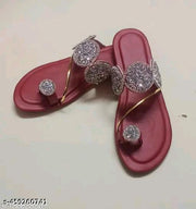 Modern Trendy Women Flipflops & Slippers