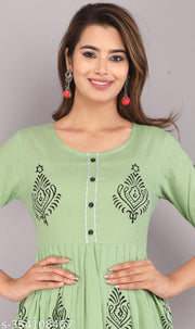 Elevate your ethnic wardrobe /women rayon Anarkali printed Kurti