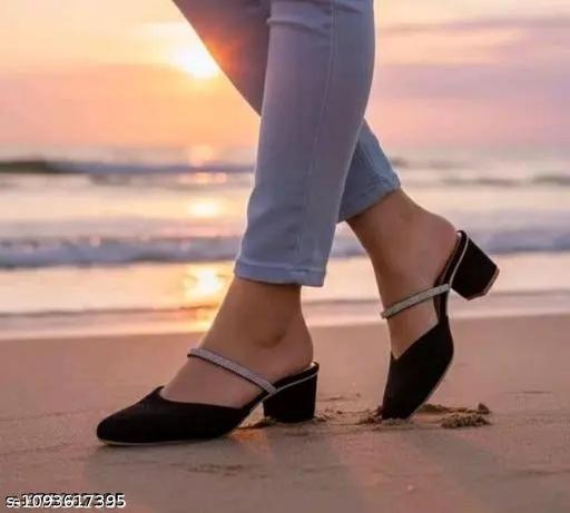 Chain heels