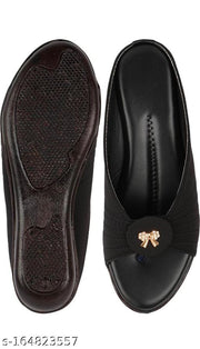 hunyza Latest Casual Flats Fashion Stylish Sandals and slippers