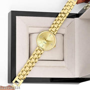 Attractive Colorful Metal Belt Analog Watches for Women