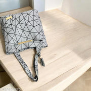 Trendy Alluring Women Handbags